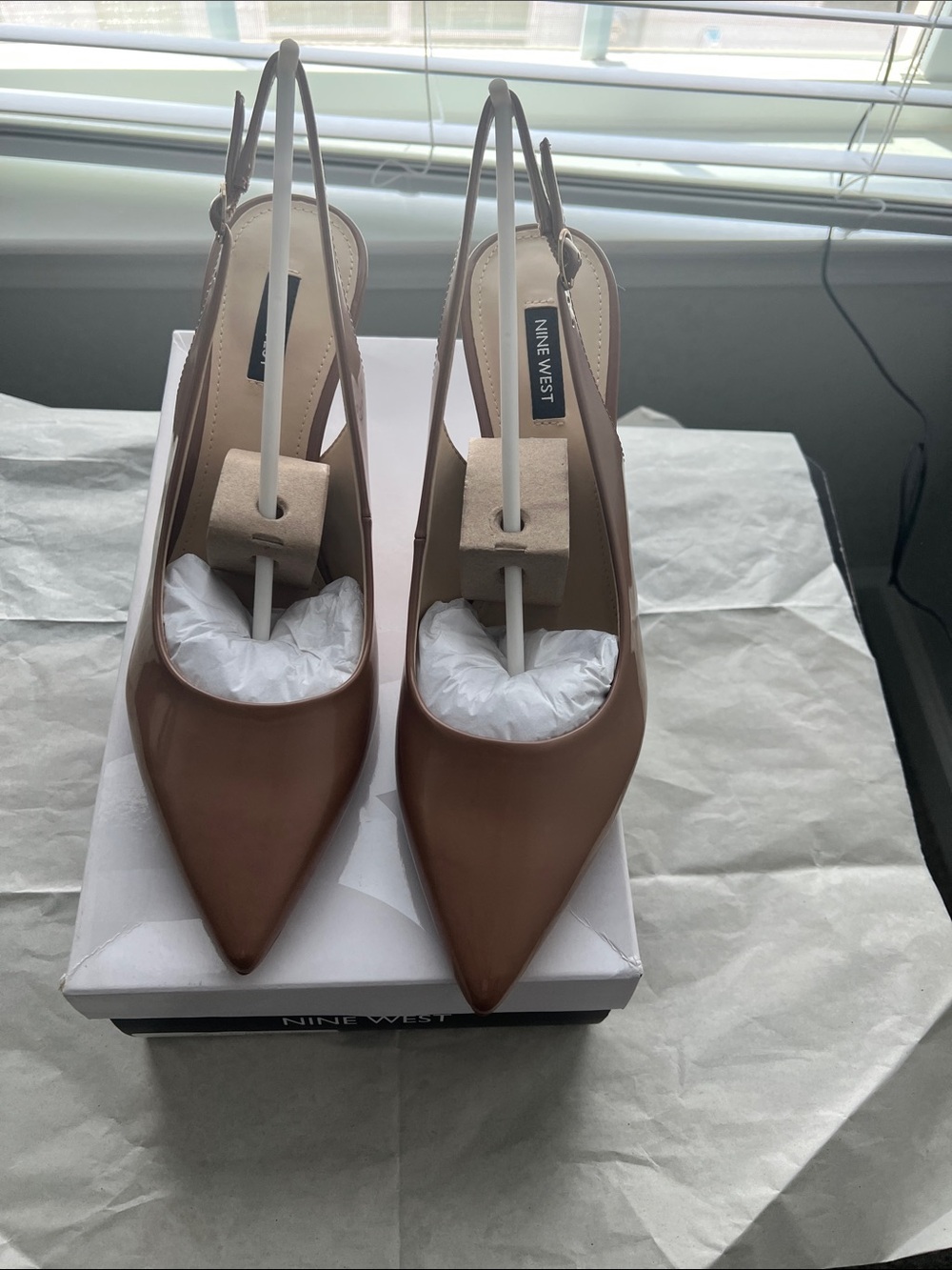 Nine West Women's Tan Pointed Toe Slingback Heels
